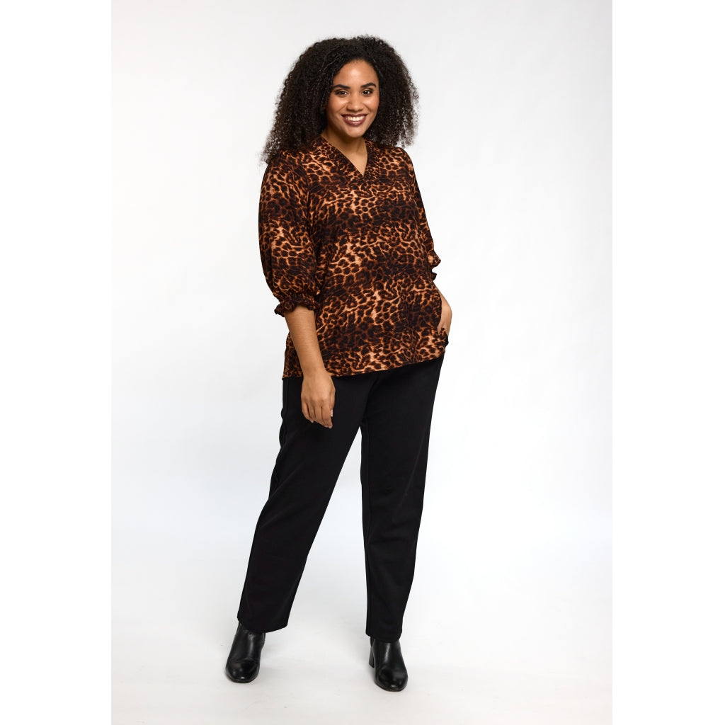 Studio SFeodora Blouse with smock neck Blouse Black/copper animal print