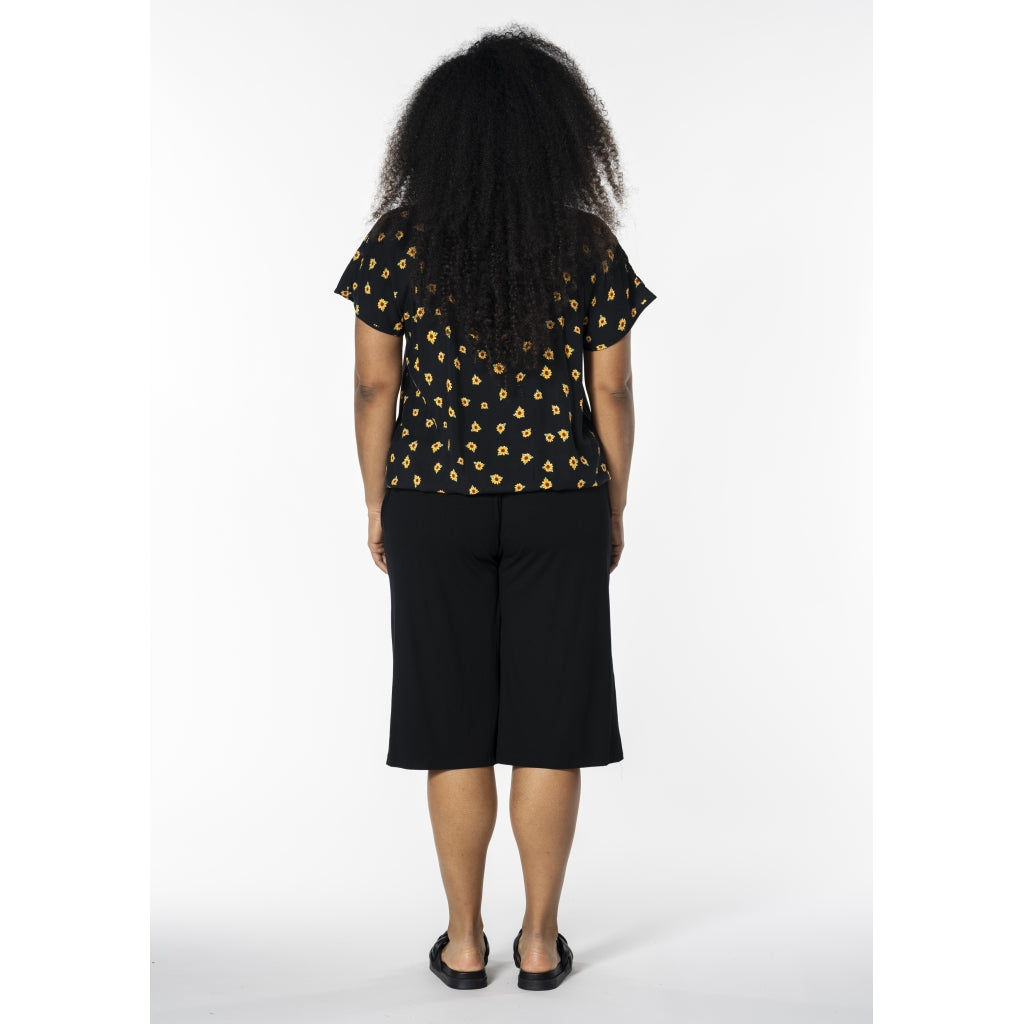 Studio SKis Shorts Shorts Black